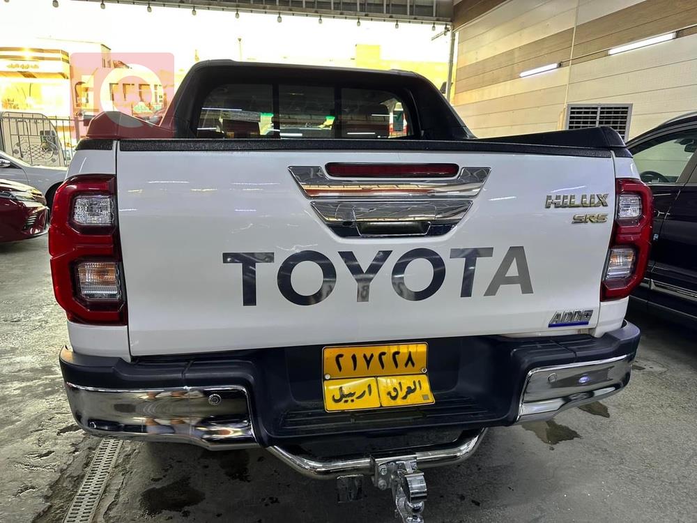 تۆیۆتا هایلۆکس
